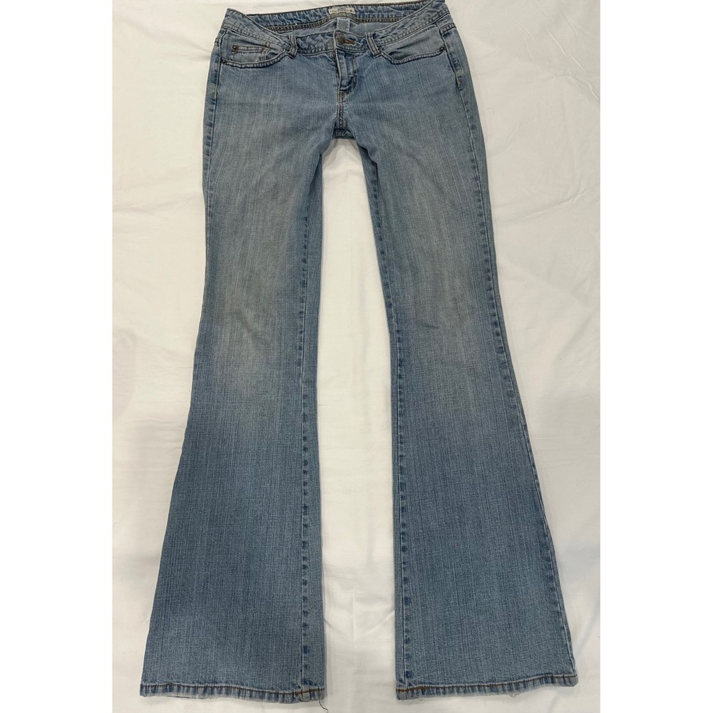 Y2K SO "Wear it declare it" Womens Low Rise Flare Jeans Light Wash